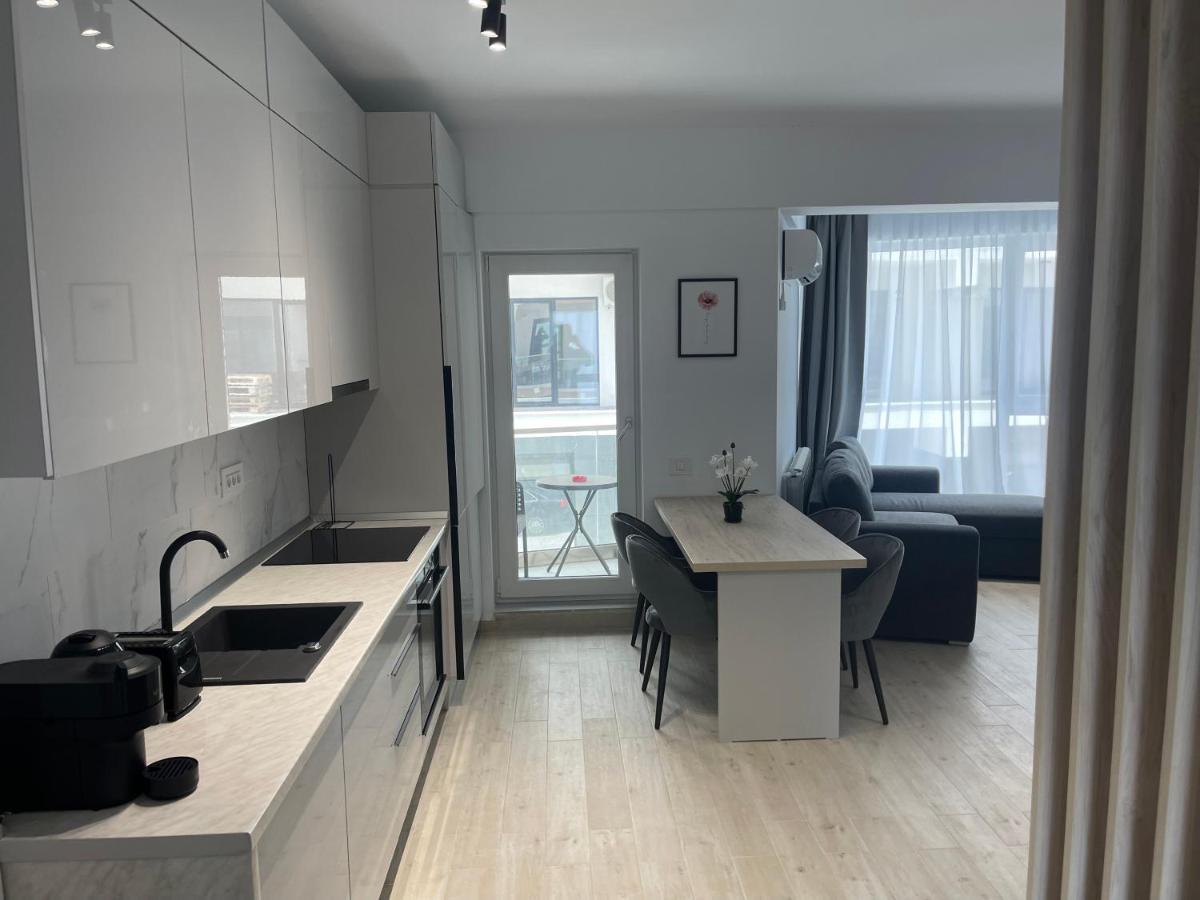 Apartment L&c Platinum